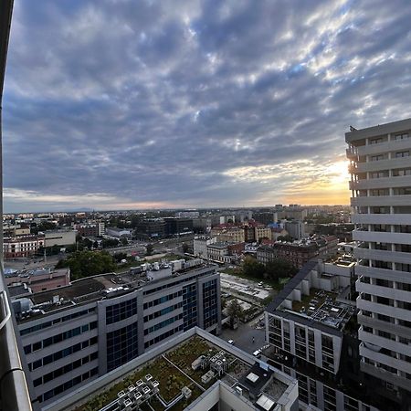 Apartament Podwale Odra Tower Rynek 15 Floor Wrocław Buitenkant foto