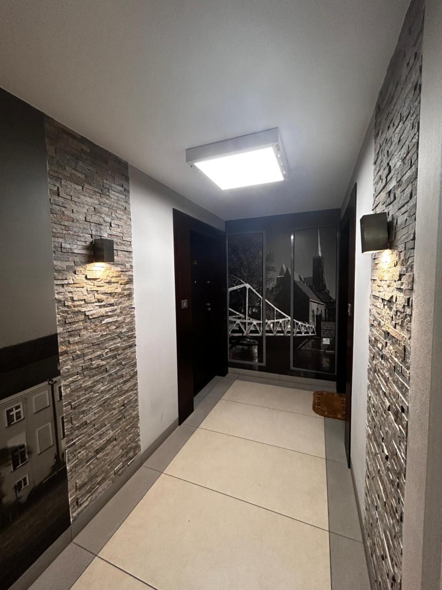 Apartament Podwale Odra Tower Rynek 15 Floor Wrocław Buitenkant foto